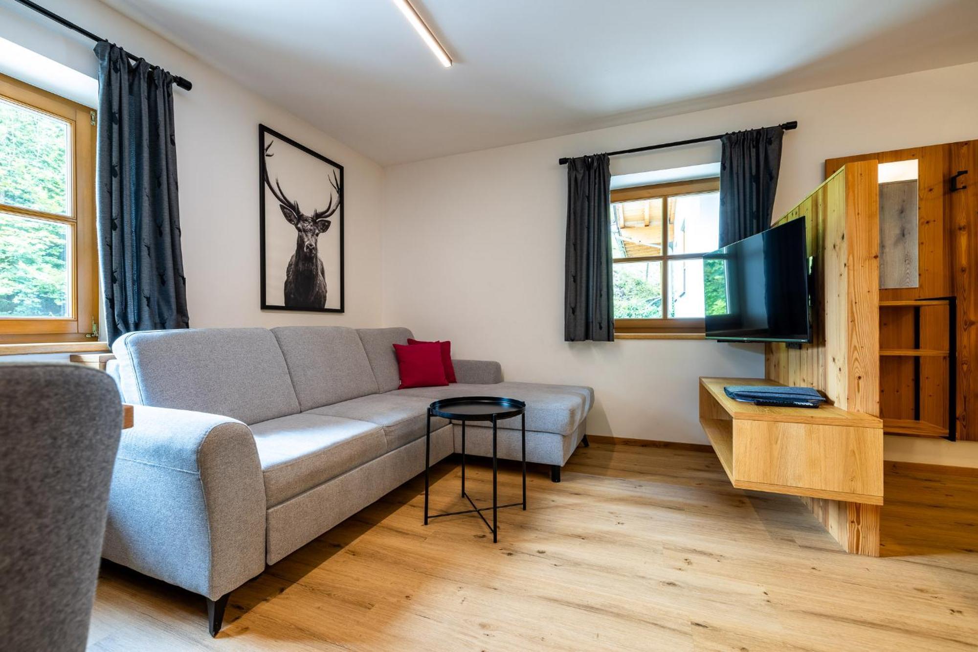 Der Lammhof - Appartements Kaswurm วาไกรน์ ภายนอก รูปภาพ